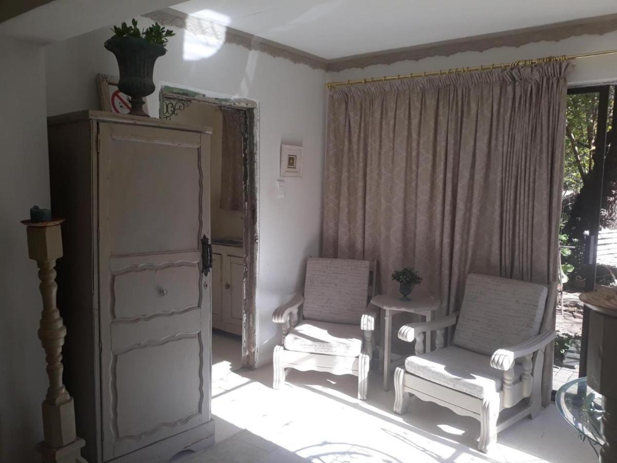 The Green Acorn Guest House Фиксбург Экстерьер фото