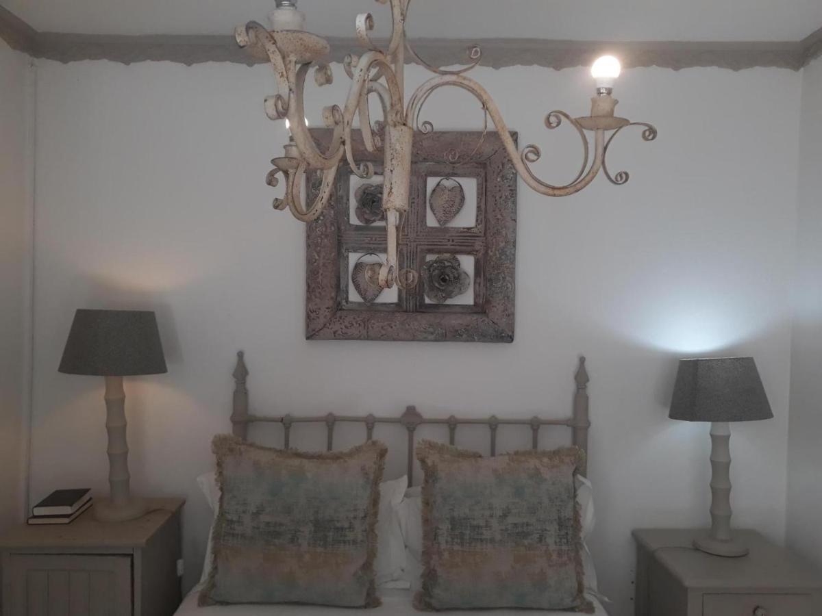The Green Acorn Guest House Фиксбург Экстерьер фото